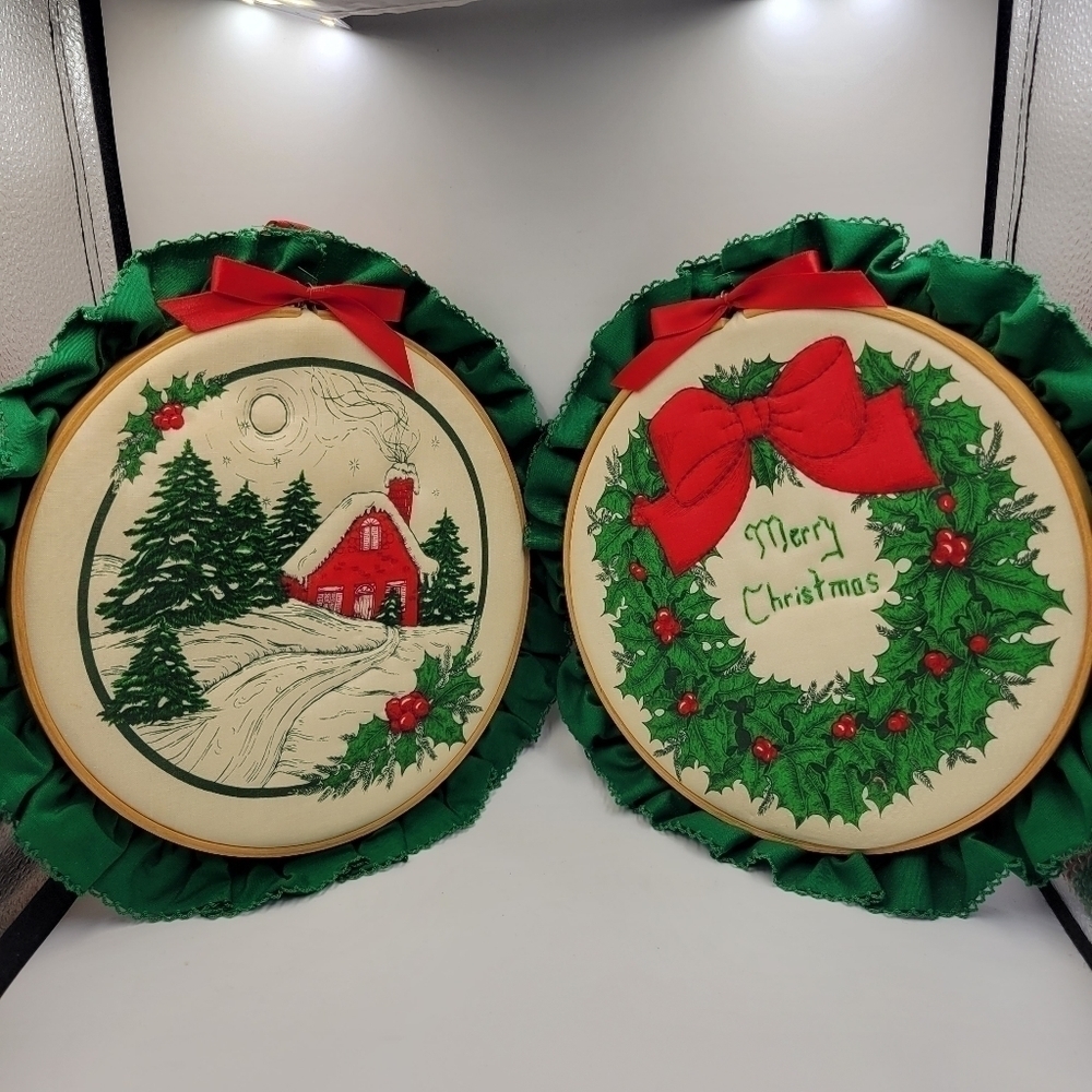 Vintage Christmas Embroidered Hoop Crafts - set of 2